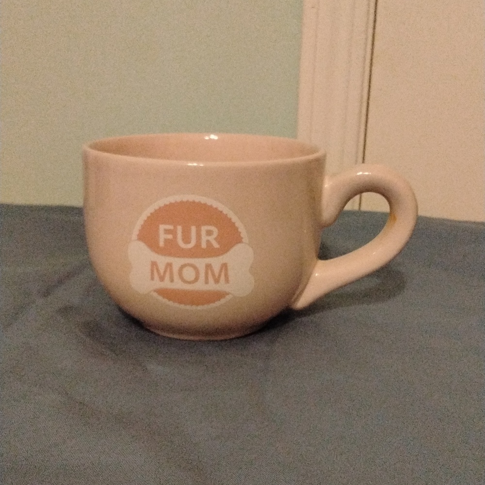 Women's cute coffee mug "Fur Mom"~great gift!